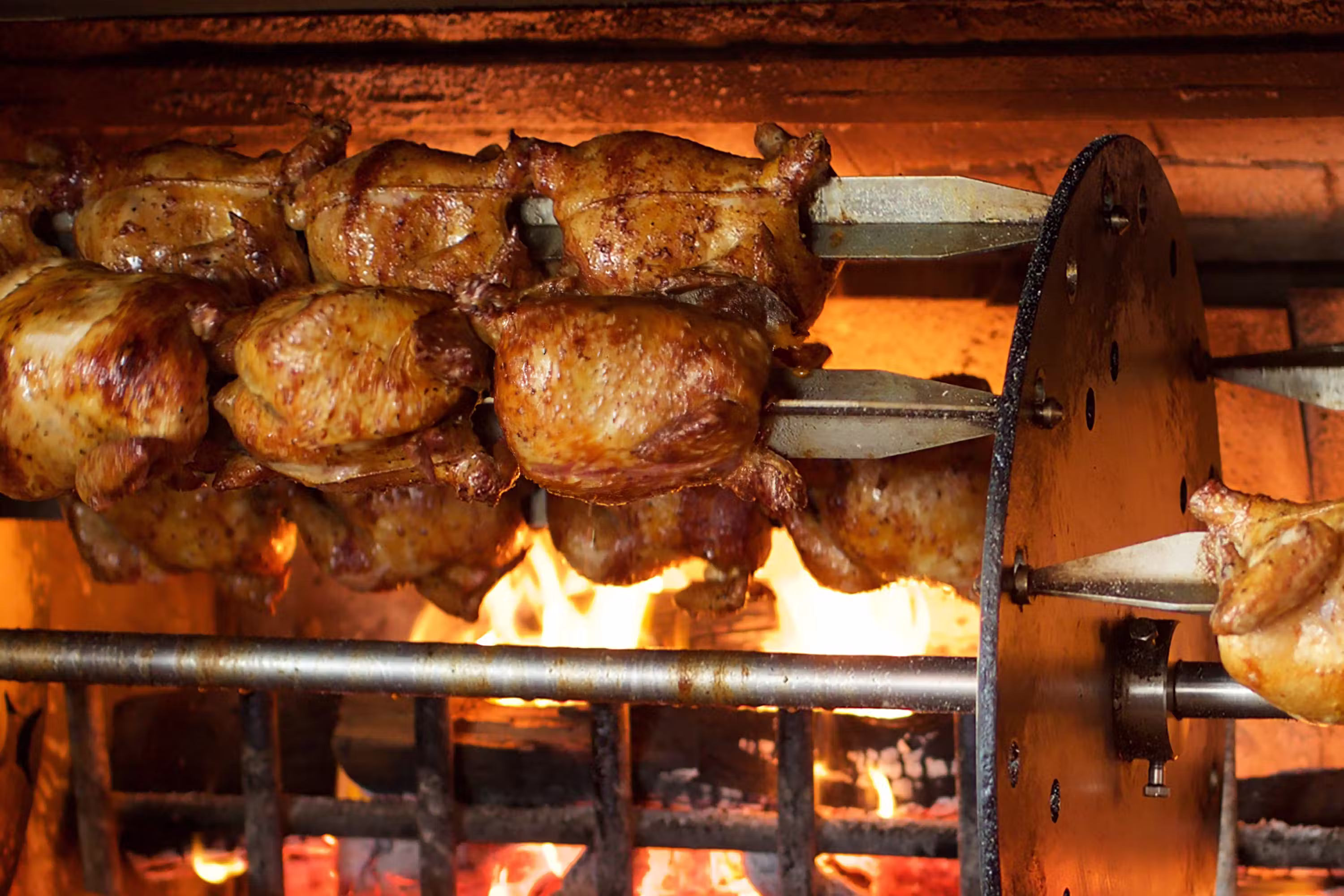 Rotisserie chicken image.