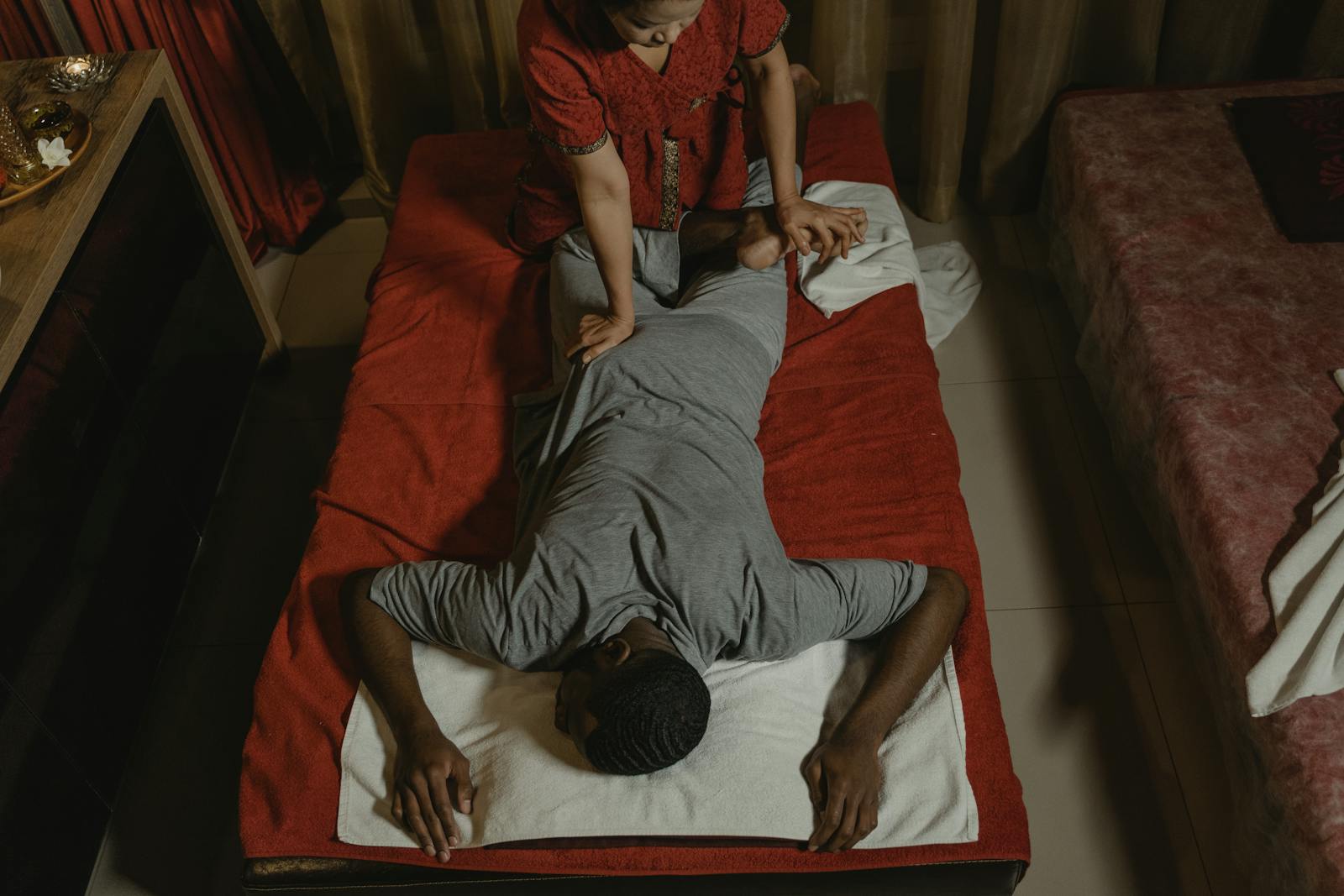 Thaimassage behandling Golden Sabai