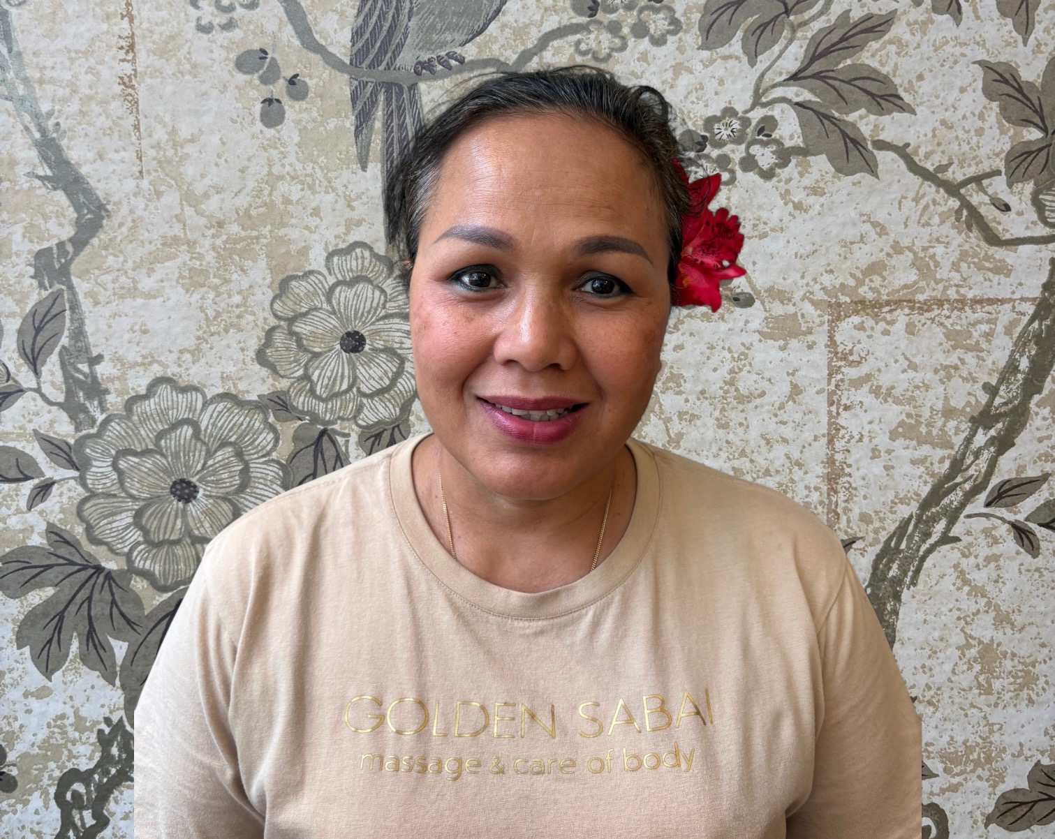 Tonsom — Massör på Golden Sabai