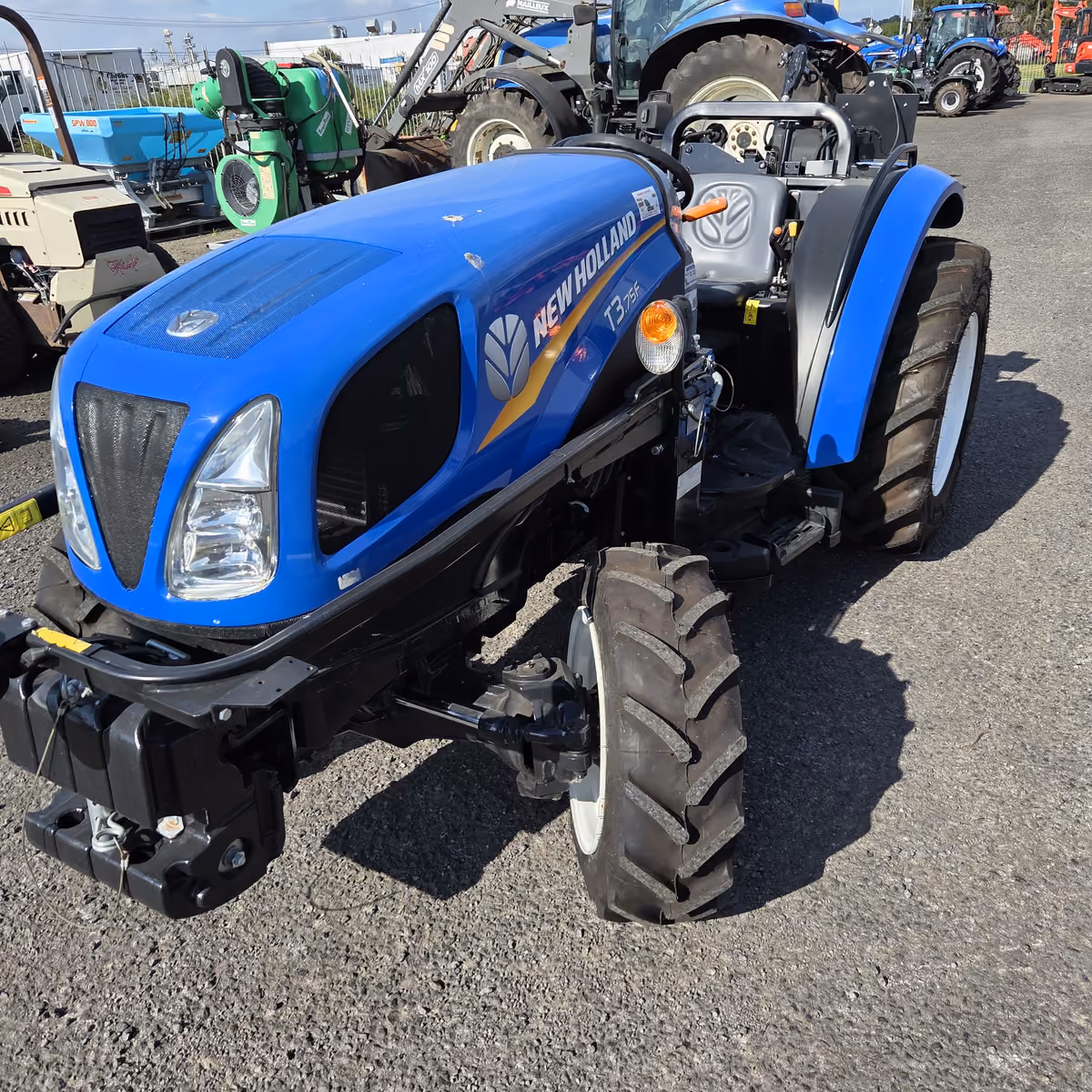 New Holland T3F compact orchard tractor in the R&R Tractors yard