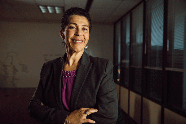 Ellen Lee, who earned a bachelor’s and an MBA from the University of New Orleans, has established a scholarship to help returning students complete their degree.