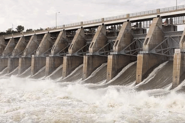 UNO has been awarded a $1.25 million grant from the U.S. Army Corps of Engineers to evaluate flood control systems.
