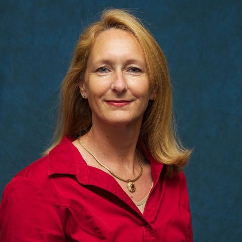 Cothren, Gianna M.