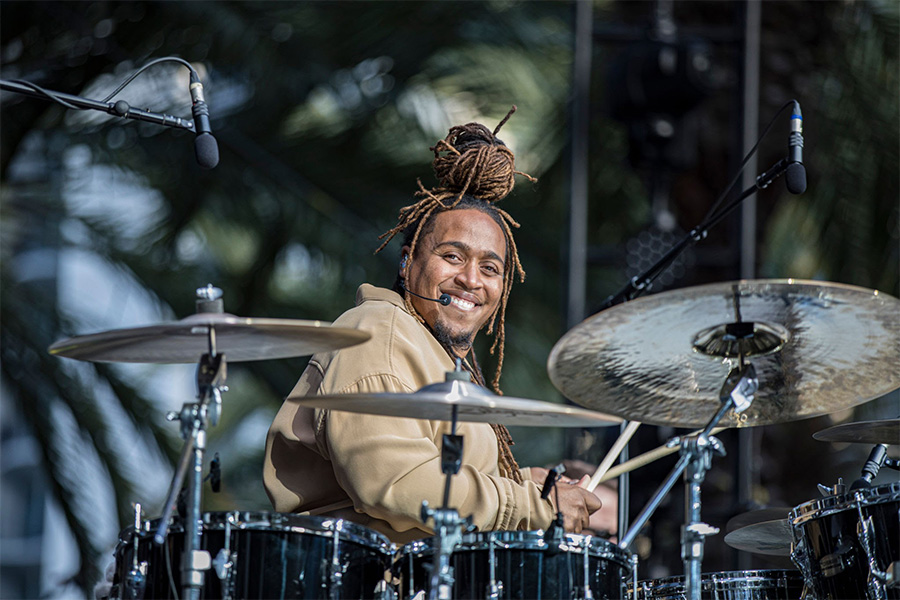 GRAMMY Award-winning artist, songwriter, and producer Jamison Ross has joined LSU New Orleans as the Alvin “Red” Tyler Endowed Professor of Music.