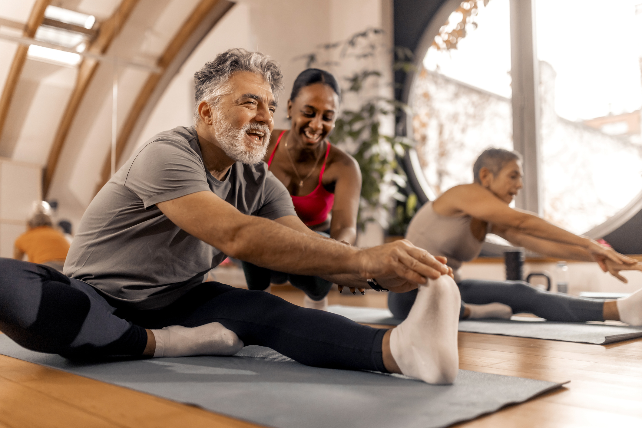 Gentle Daily Stretches Seniors Can Do From the Living Room