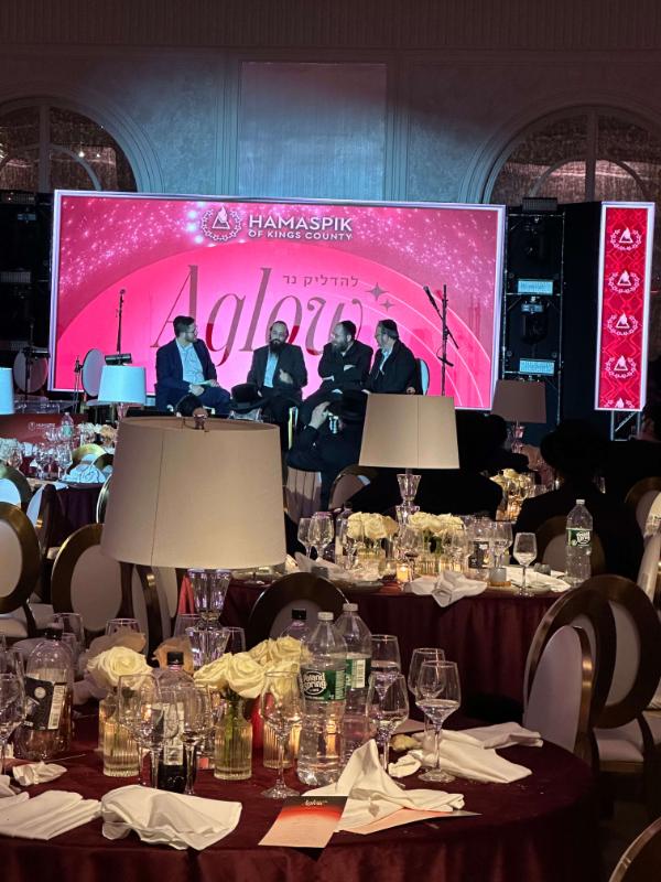 An Evening Celebrating Parents Who Light the Way