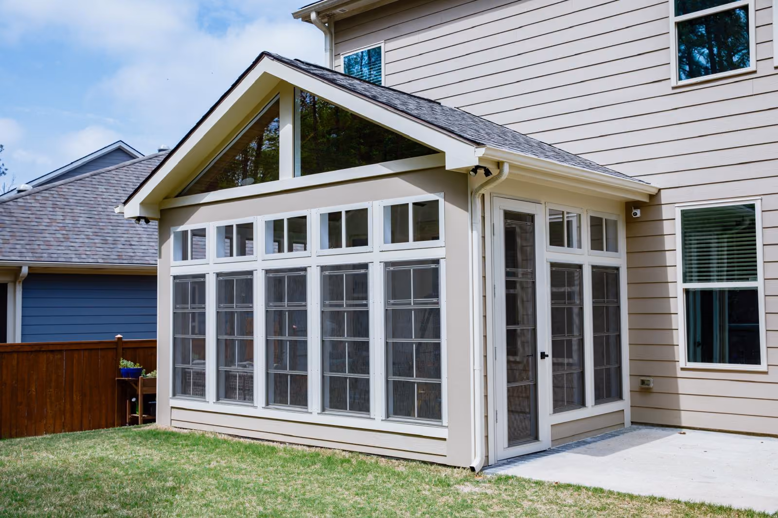 Outside view of 3 season sun room