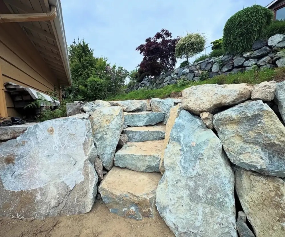 Flat rocks as natural stairsFlat rock stepping stones in landscaping | Skaglund Quarry | Arlington, WA