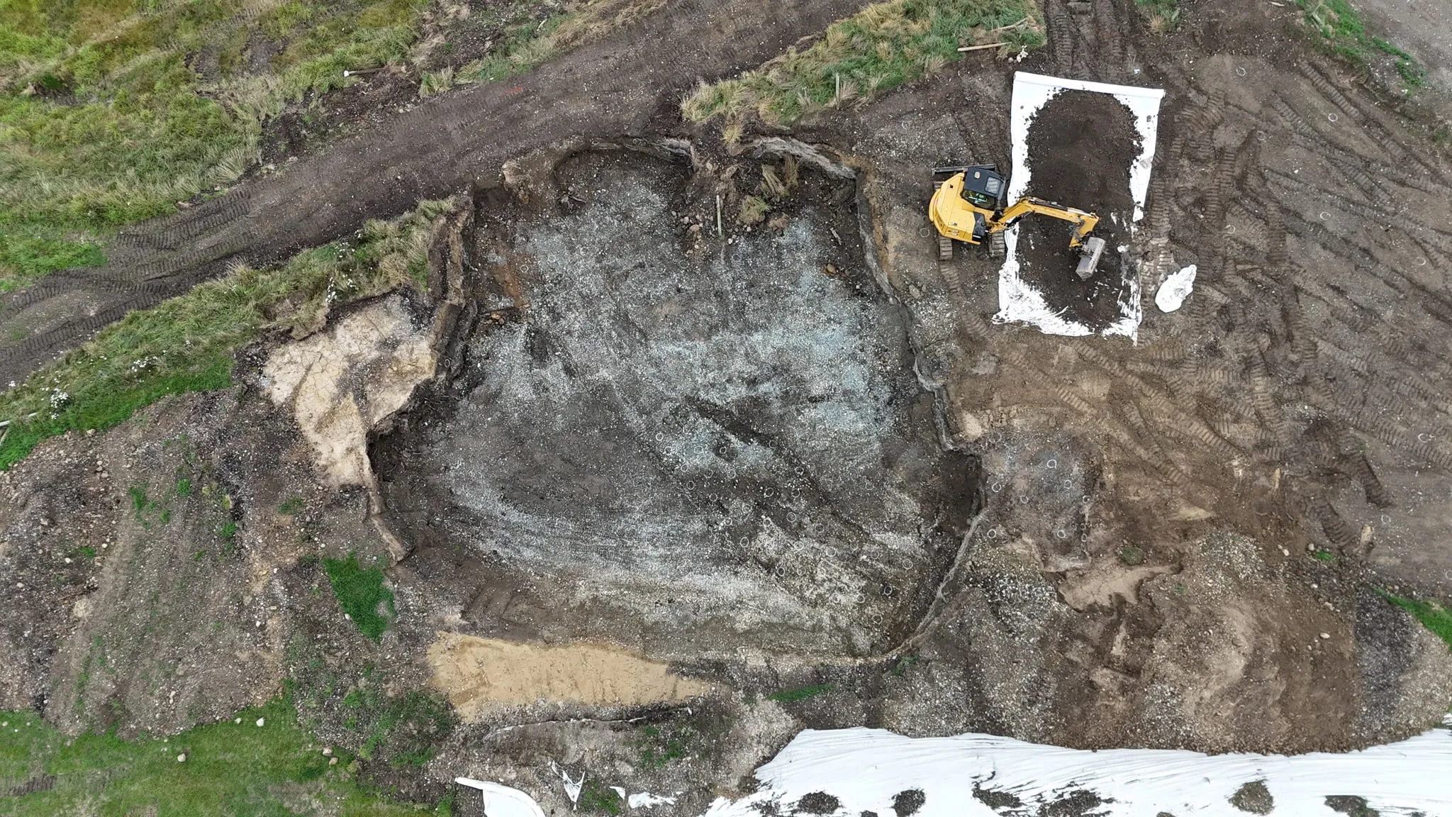 Site investigation of contaminated soil during excavation NZ