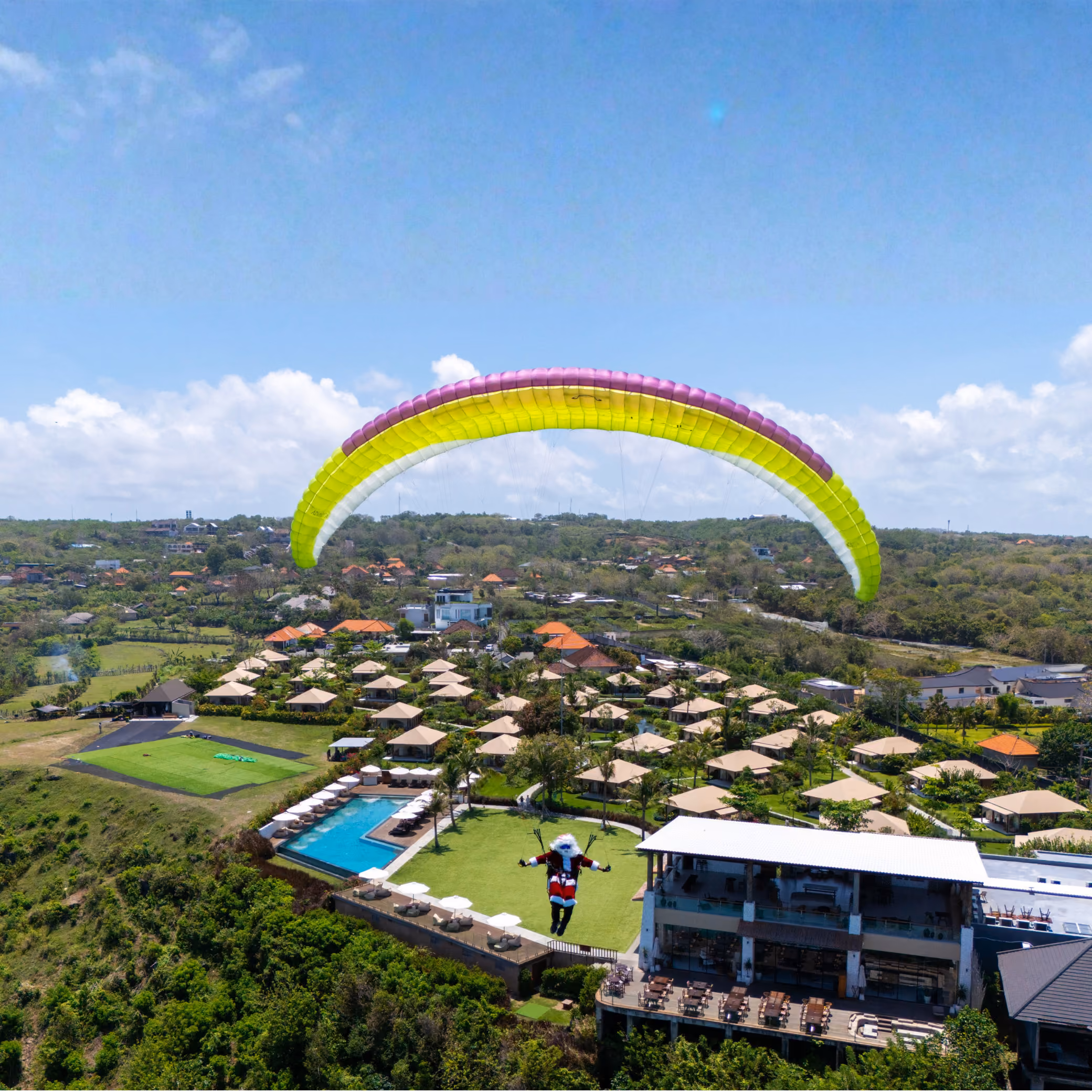 Private Christmas Escape at Glamp Nusa
