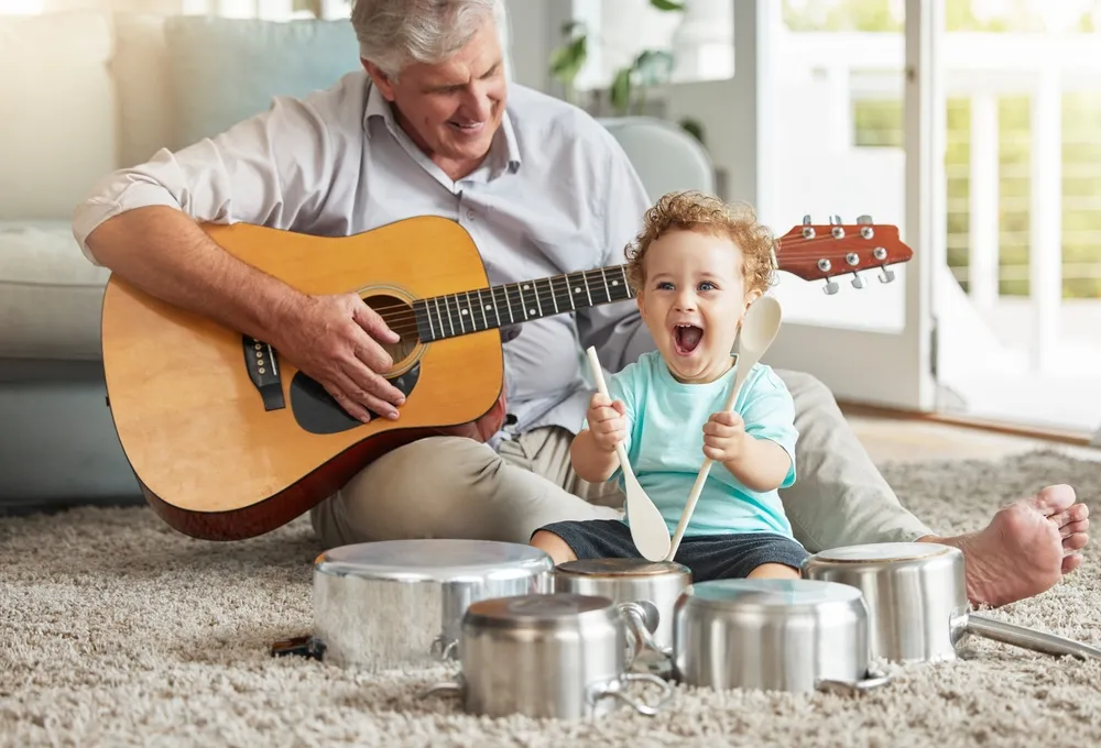 Conversation enhanced by hearing care