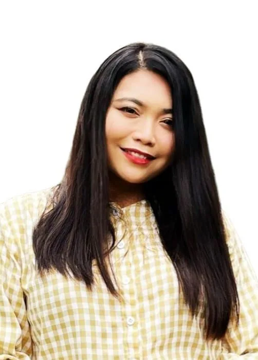 Hasna, English teacher