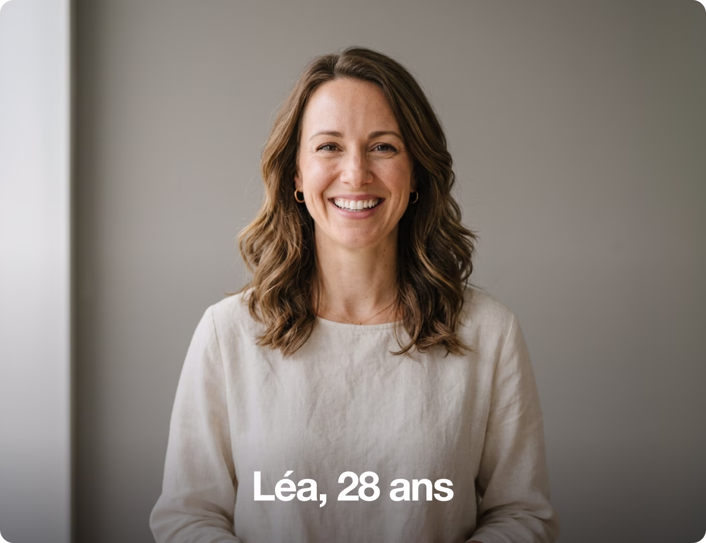 Portrait de Léa, 28 ans, apprenante maîtrisant le cycle de vie complet du produit de santé.