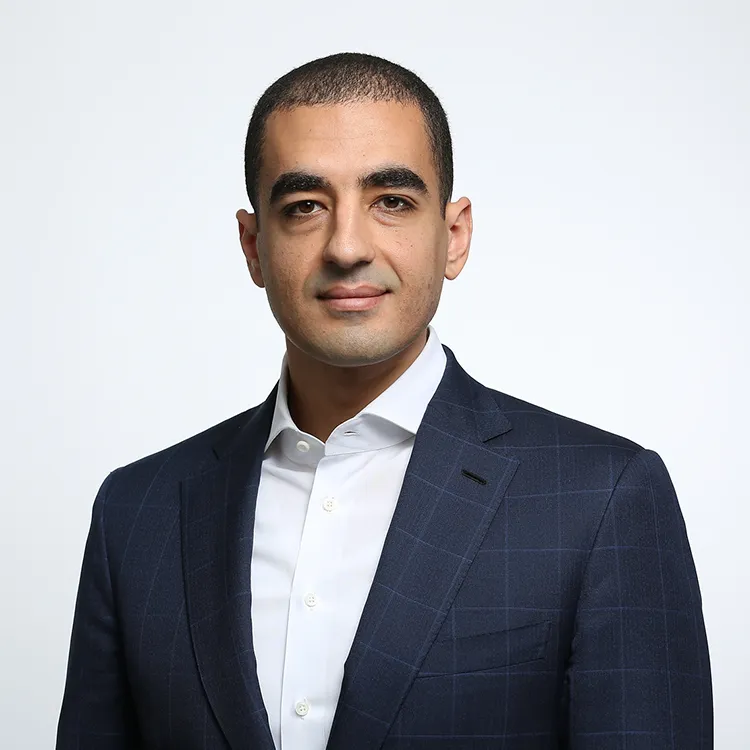 Amir Hegazy Headshot, Chief Strategy Officer, Air