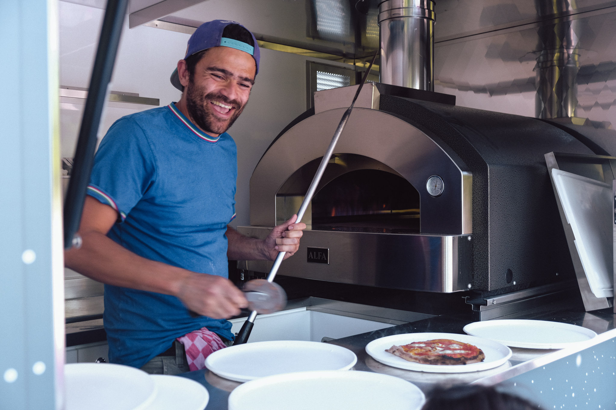 Pizzaiolo con forno a legna