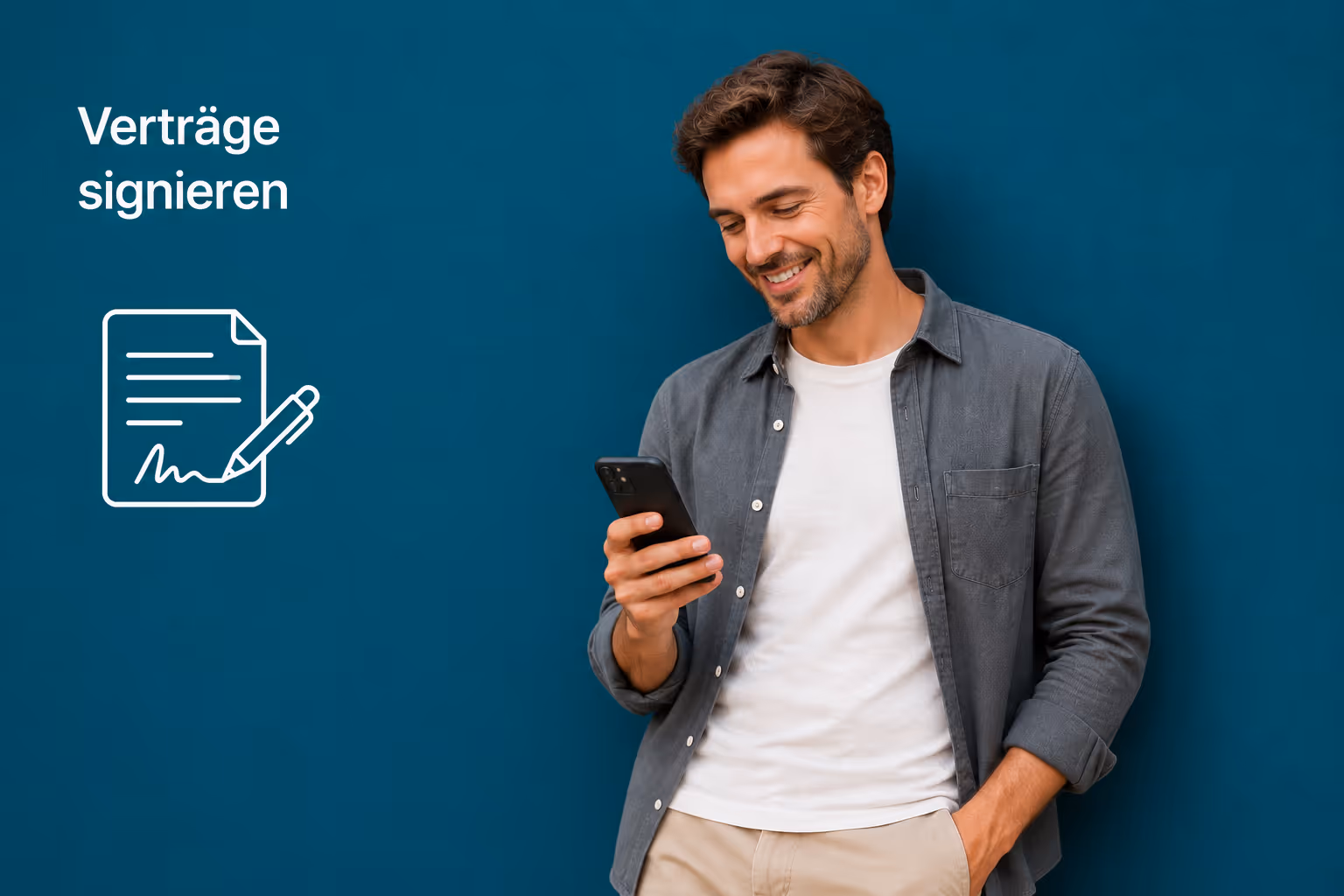 Eine Person in Nahaufnahme mit einem Smarphone in der Hand unterschreibt Verträge und wichtige Dokumente direkt in nolas rechtssicher und sendet sie mit Empfangsbestätigung zurück