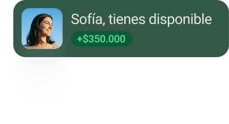 Retrato de una mujer sonriendo junto al texto que indica saldo disponible de $420.000.