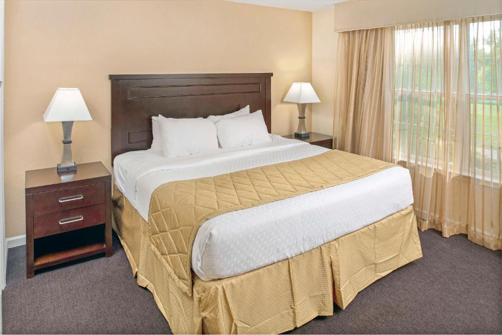 Hilton Greensprings resort