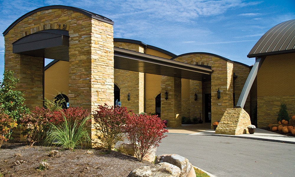 Golf at the Resort! 1 BR Condo Sleeps 4 at Fairfield Glade Resort