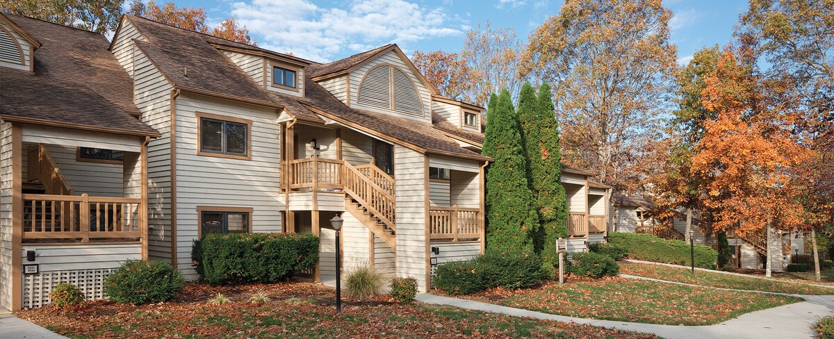 Super Fun Resort! 2 BR Condo Sleeps 6