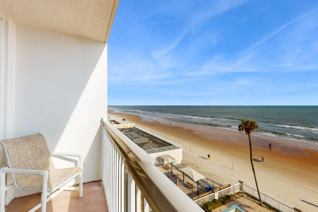 Wake Up to Waves – Relax, Recharge, Repeat