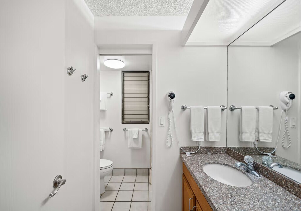 Coastal Living – 1BR Suite with Ocean Front at Maui Schooner Resort