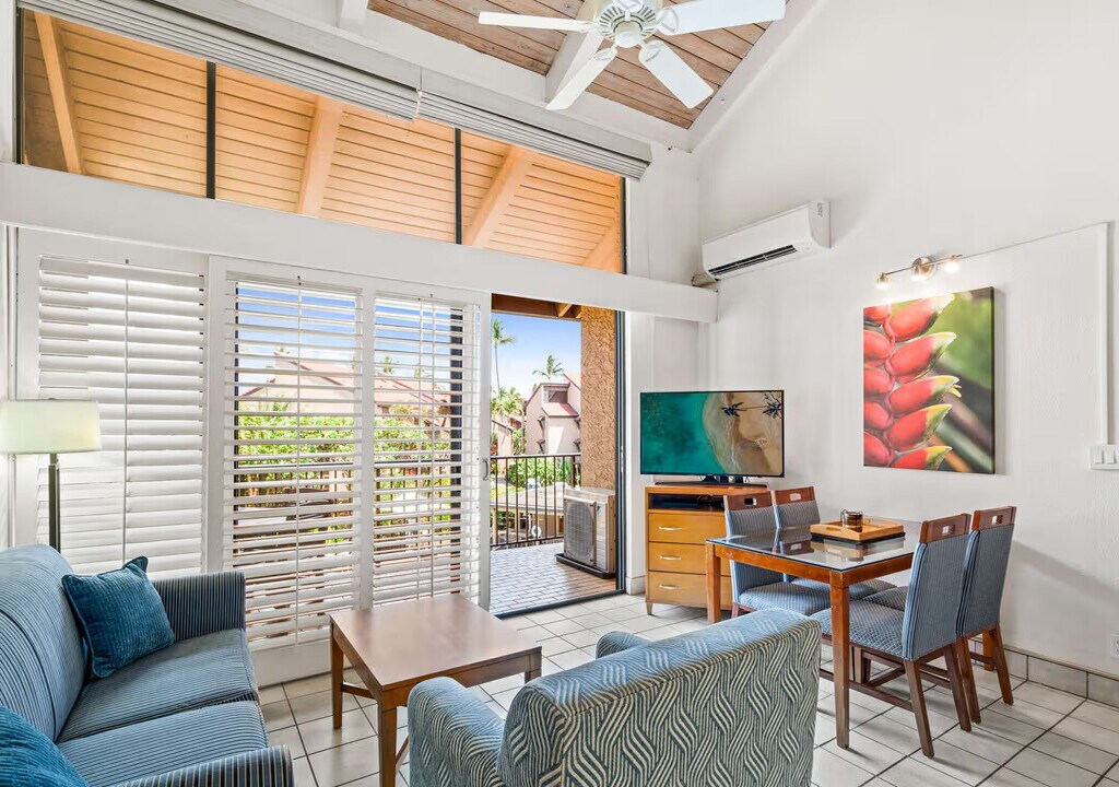 Coastal Living – 1BR Suite with Ocean Front