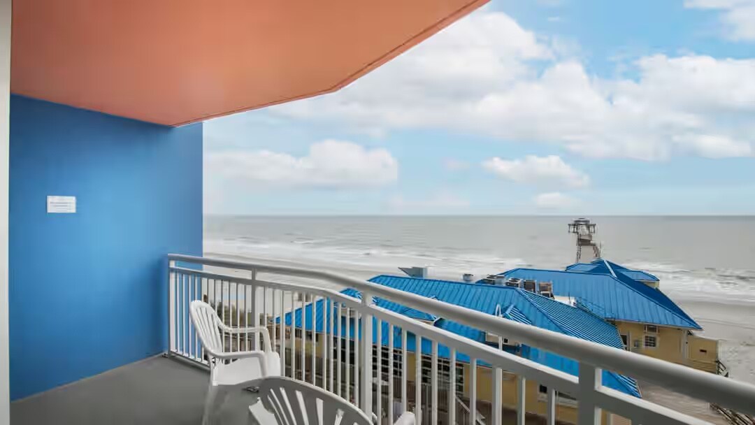 Oceanfront Escape BR w/ Spa Bath
