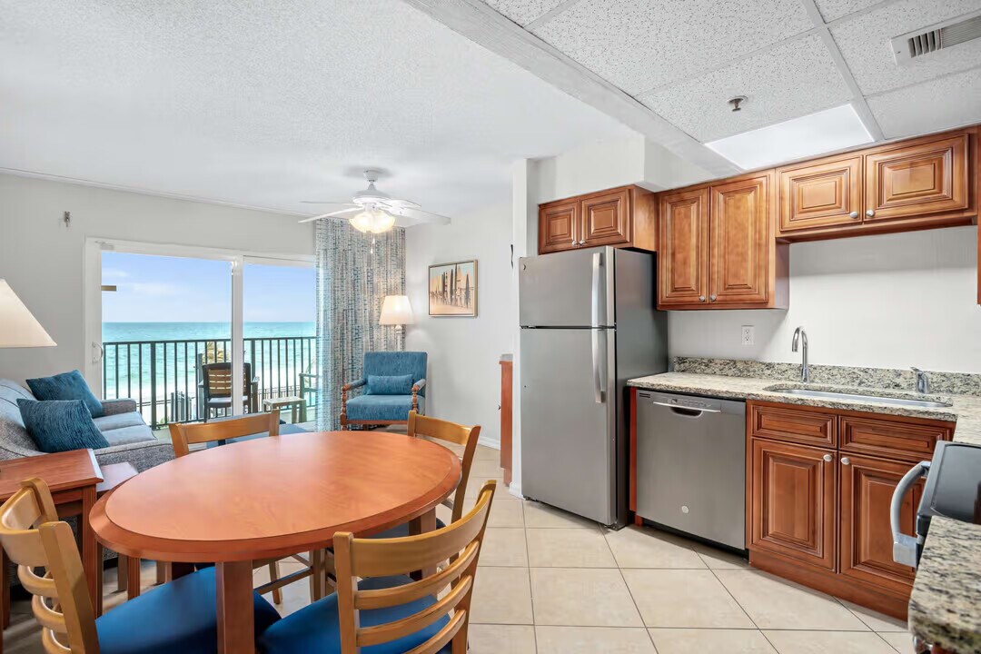 Relaxing 1BR Oceanfront Getaway