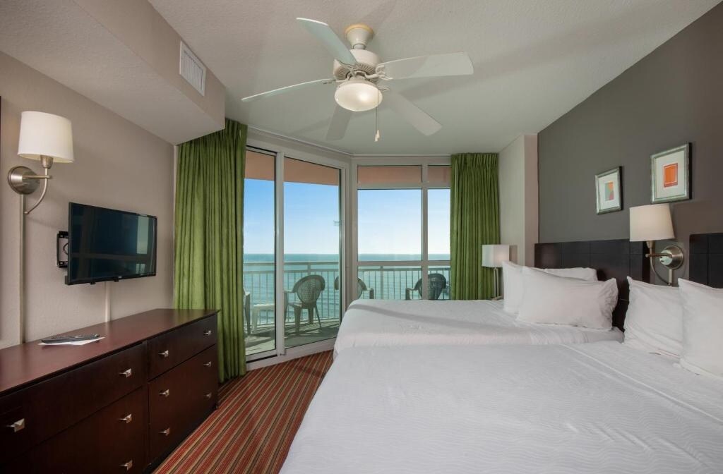 Oceanfront Escape BR w/ Spa Bath