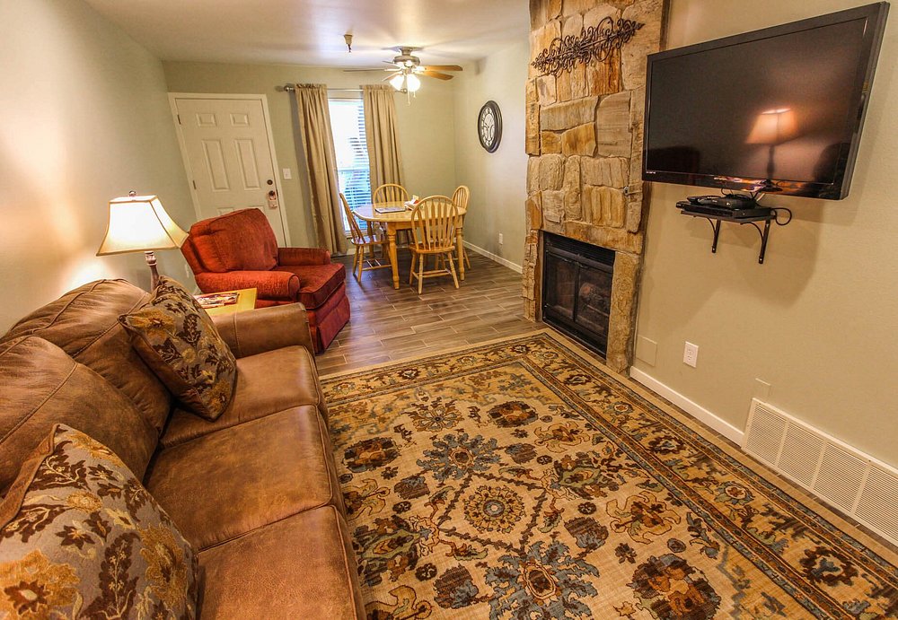 1BR at Skiers Lodge Resort