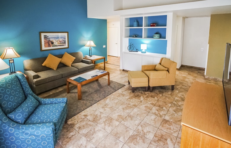 1 • 1BR condo | Desert Breezes Resort at Desert Breezes Resort