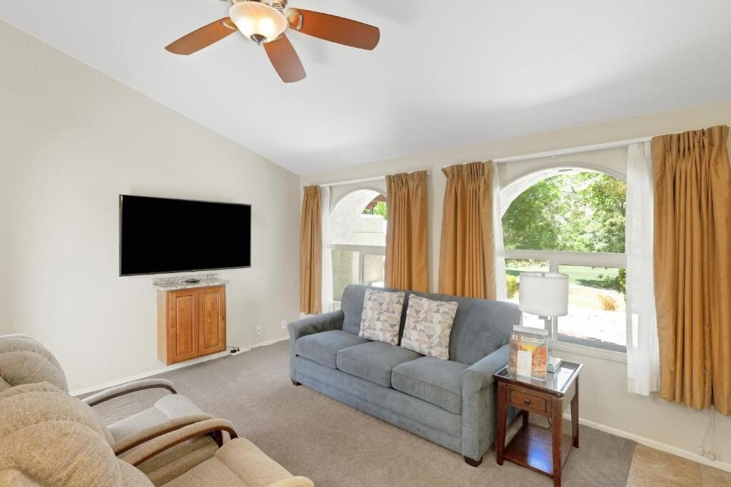 The Villas at Southgate 2BR