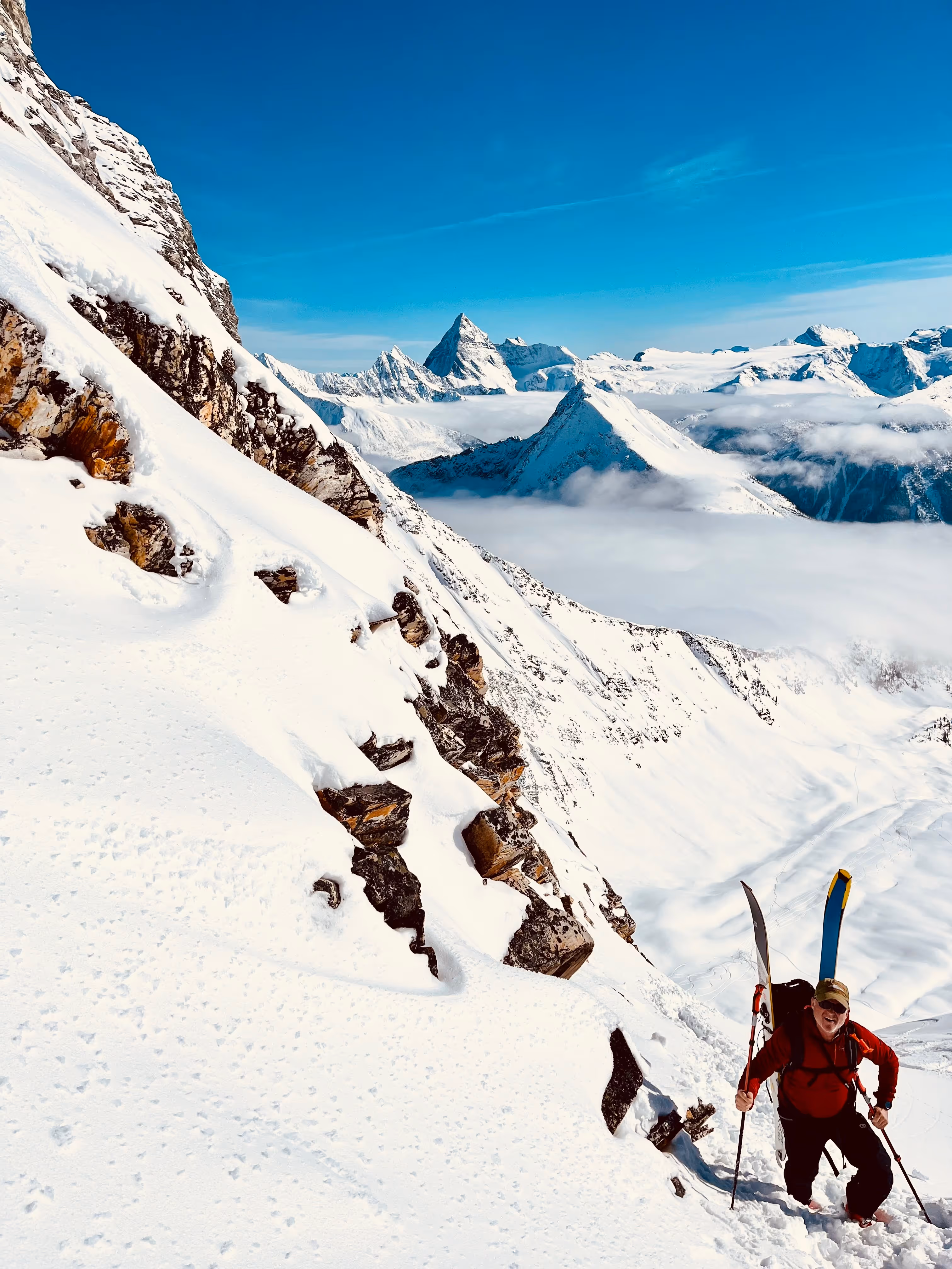 ski traverse, ski touring 