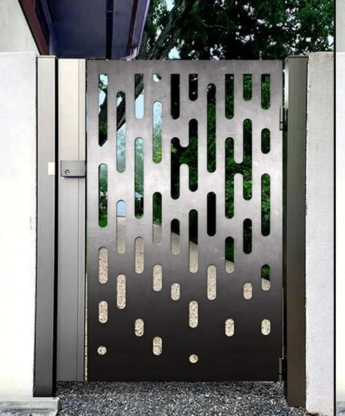 custom-decorative-residential-gate-laser-cut-steel