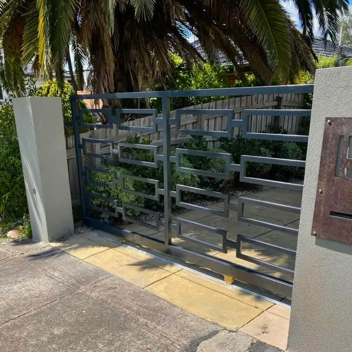 GSP Engineering custom geometric rectangular-pattern fencing at a Glenroy residence