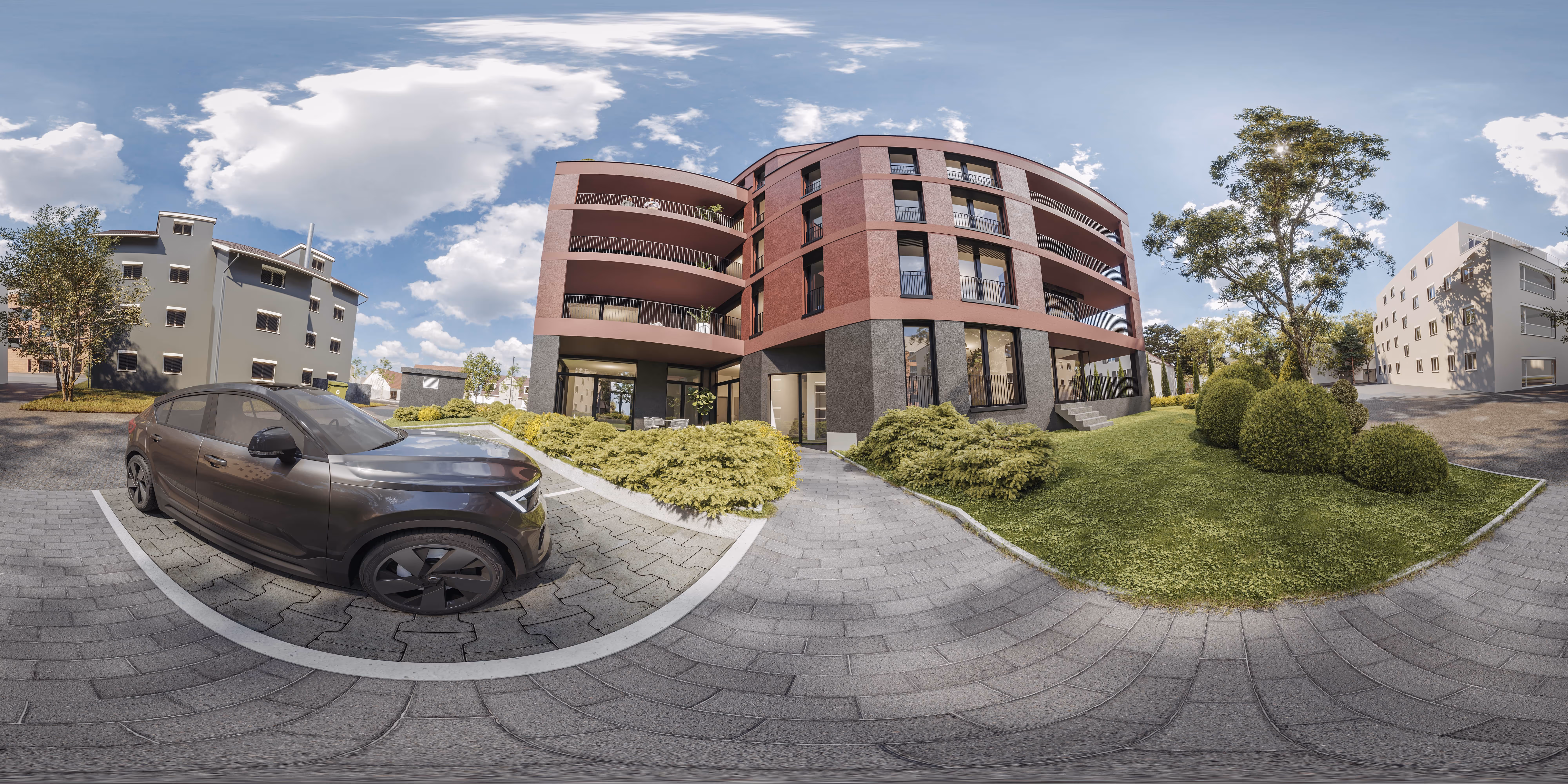 360°-Panorama mit niedriger Auflösung eines roten Backsteingebäudes mit gepflastertem Innenhof, geparktem Auto und Garten