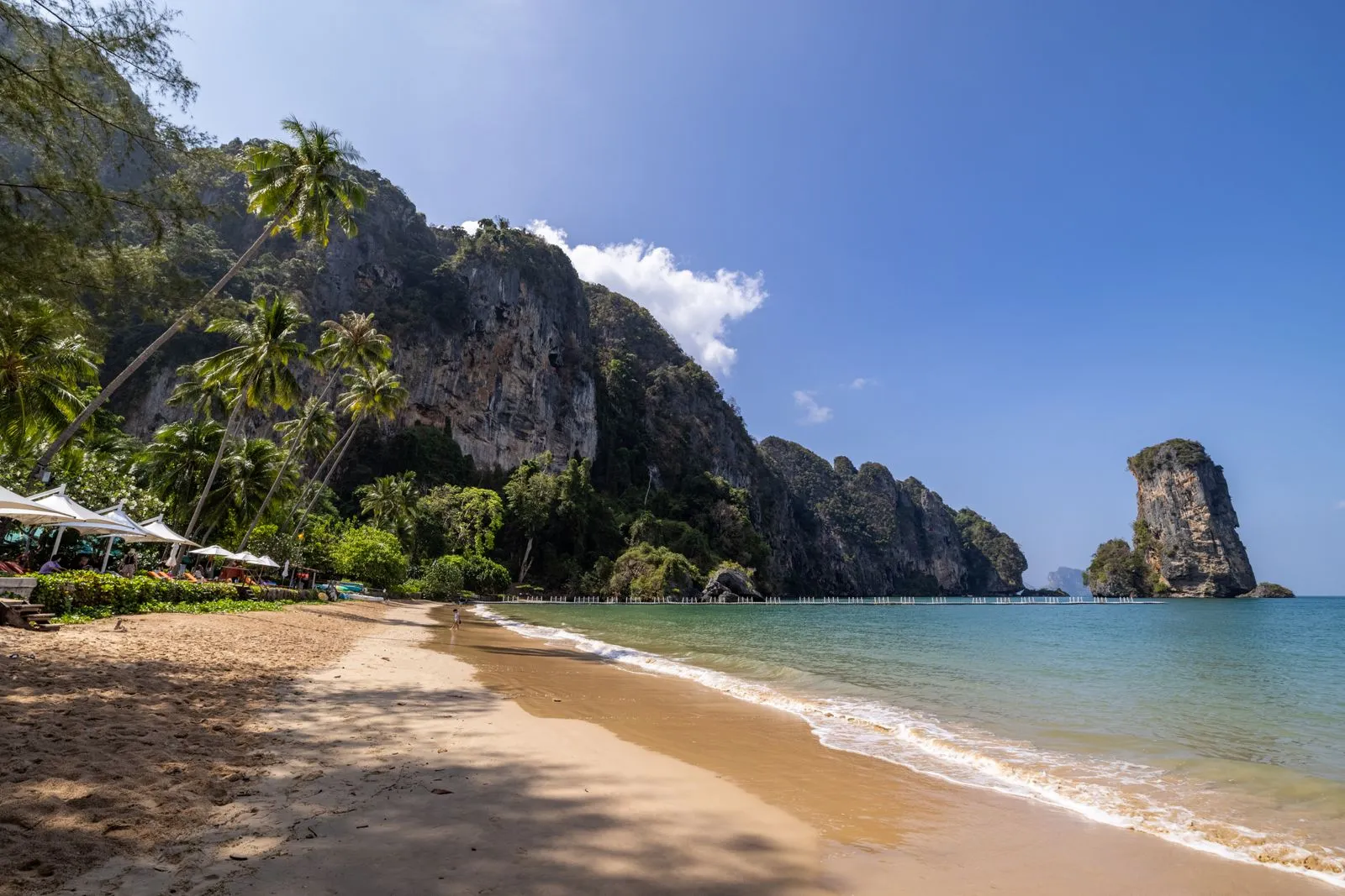Playa de Ao Nang en Krabi, Tailandia