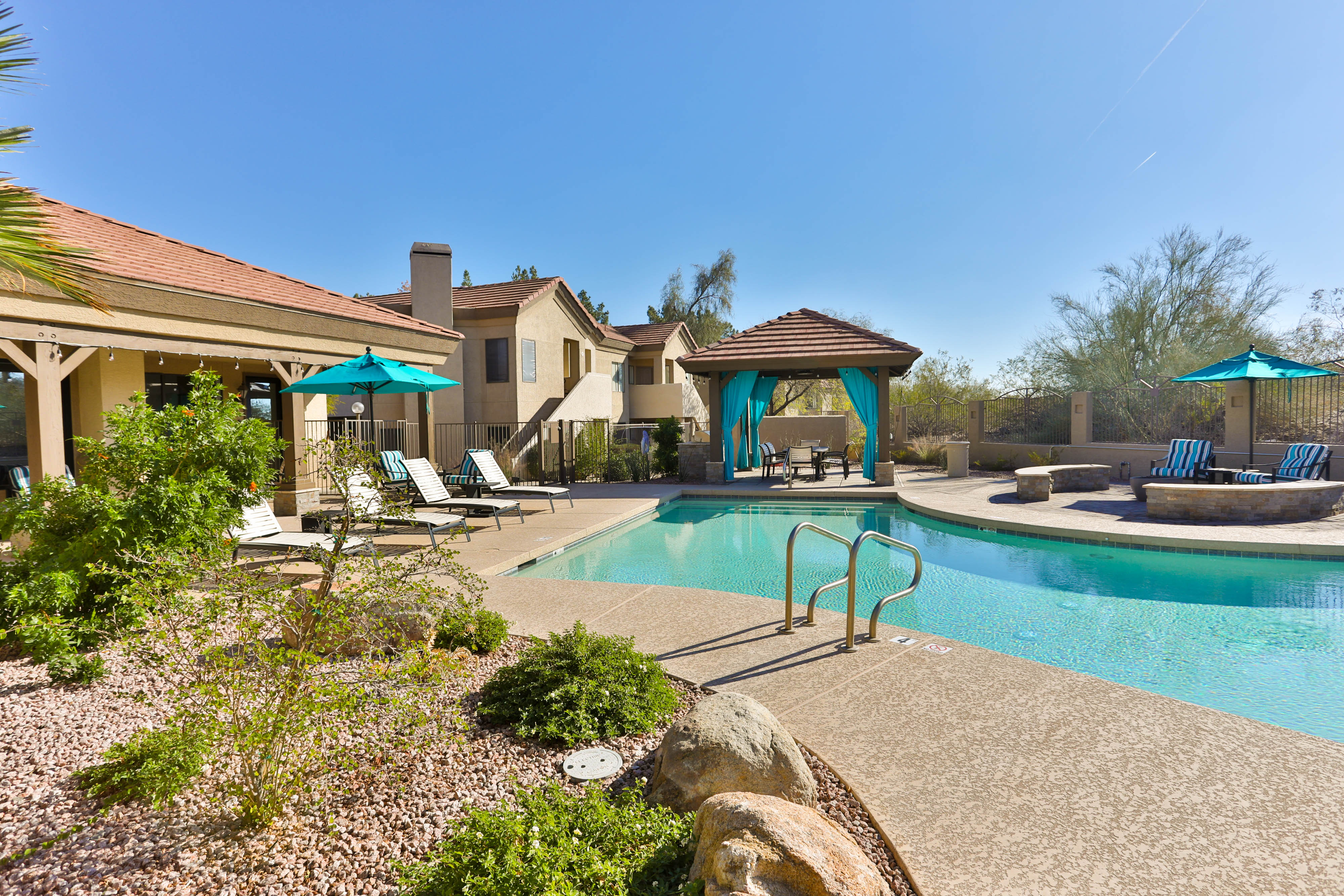 Sares Regis Group Fund III Acquires Mountain Park Apartments in Phoenix, AZ