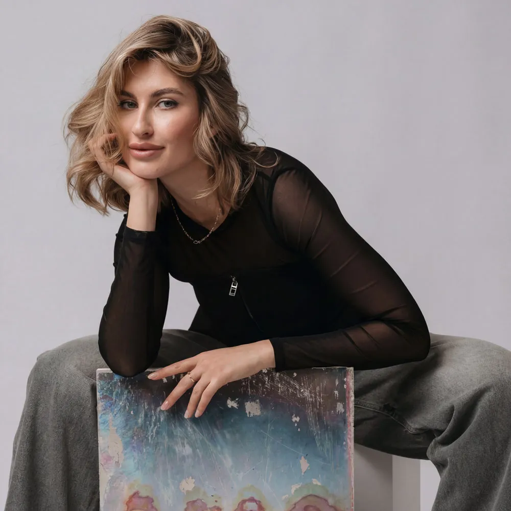 Diana Dieieva - Co-Founder & Creative Director