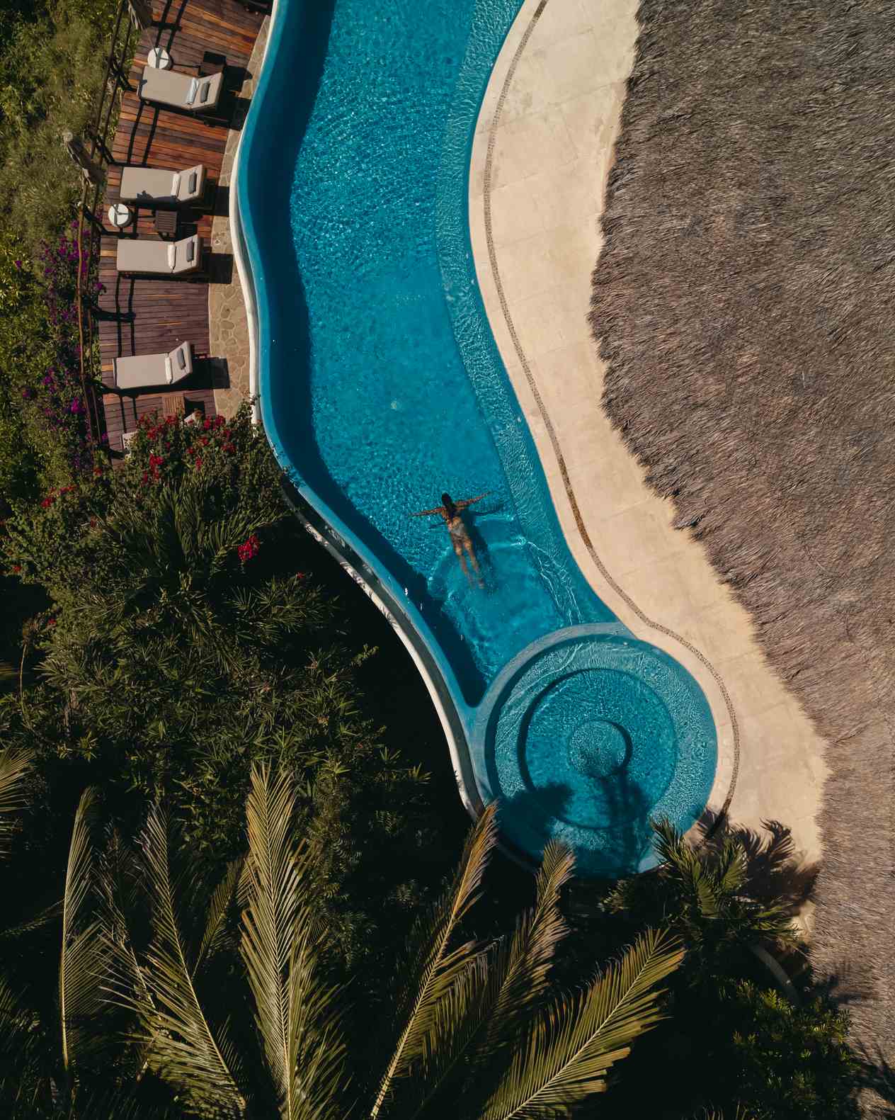 Piscina infinita