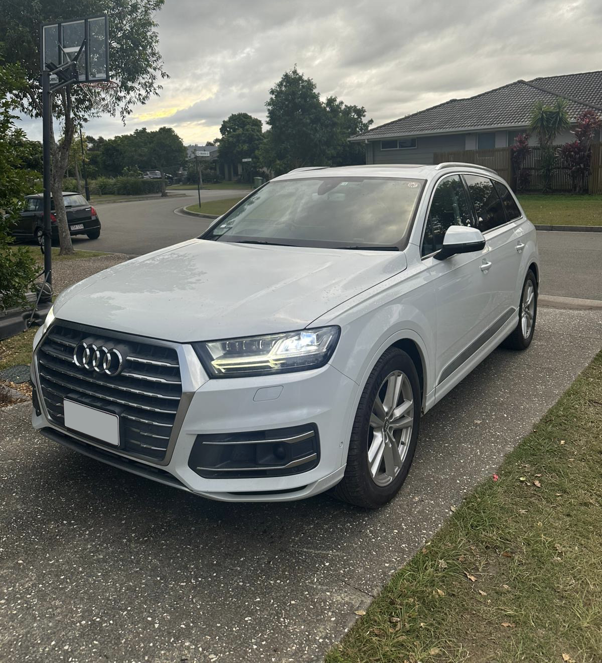 Sold Car Thumbnail
