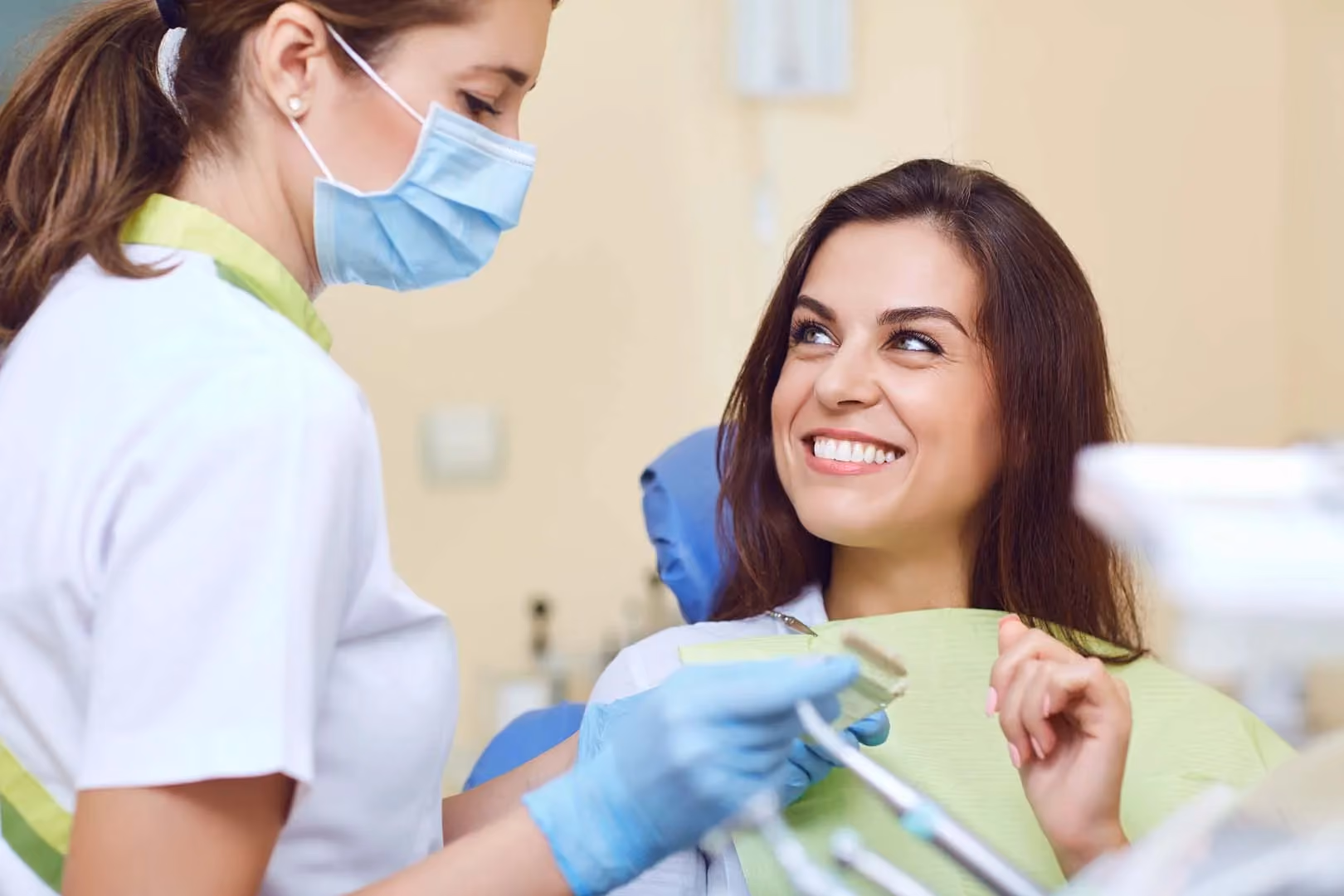 How to Know If You Need a Dental Crown (and When to Act)