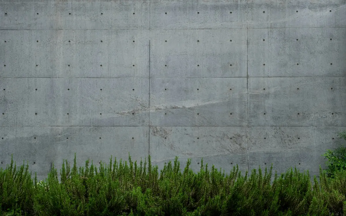 Retaining Walls & Stairs
