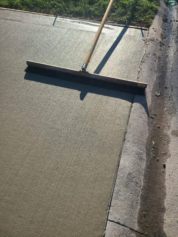 Broom Finish