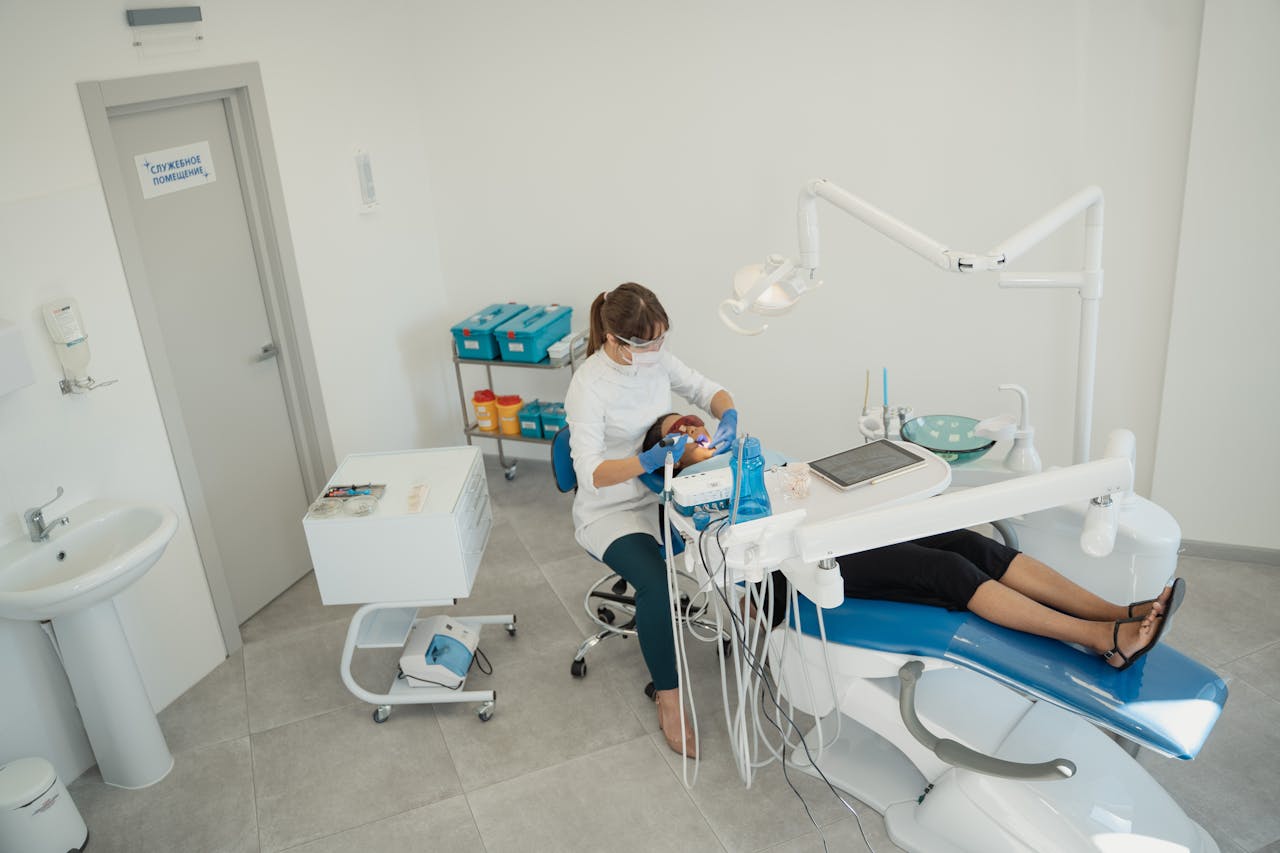 24 Dental Front Desk Staffing Statistics