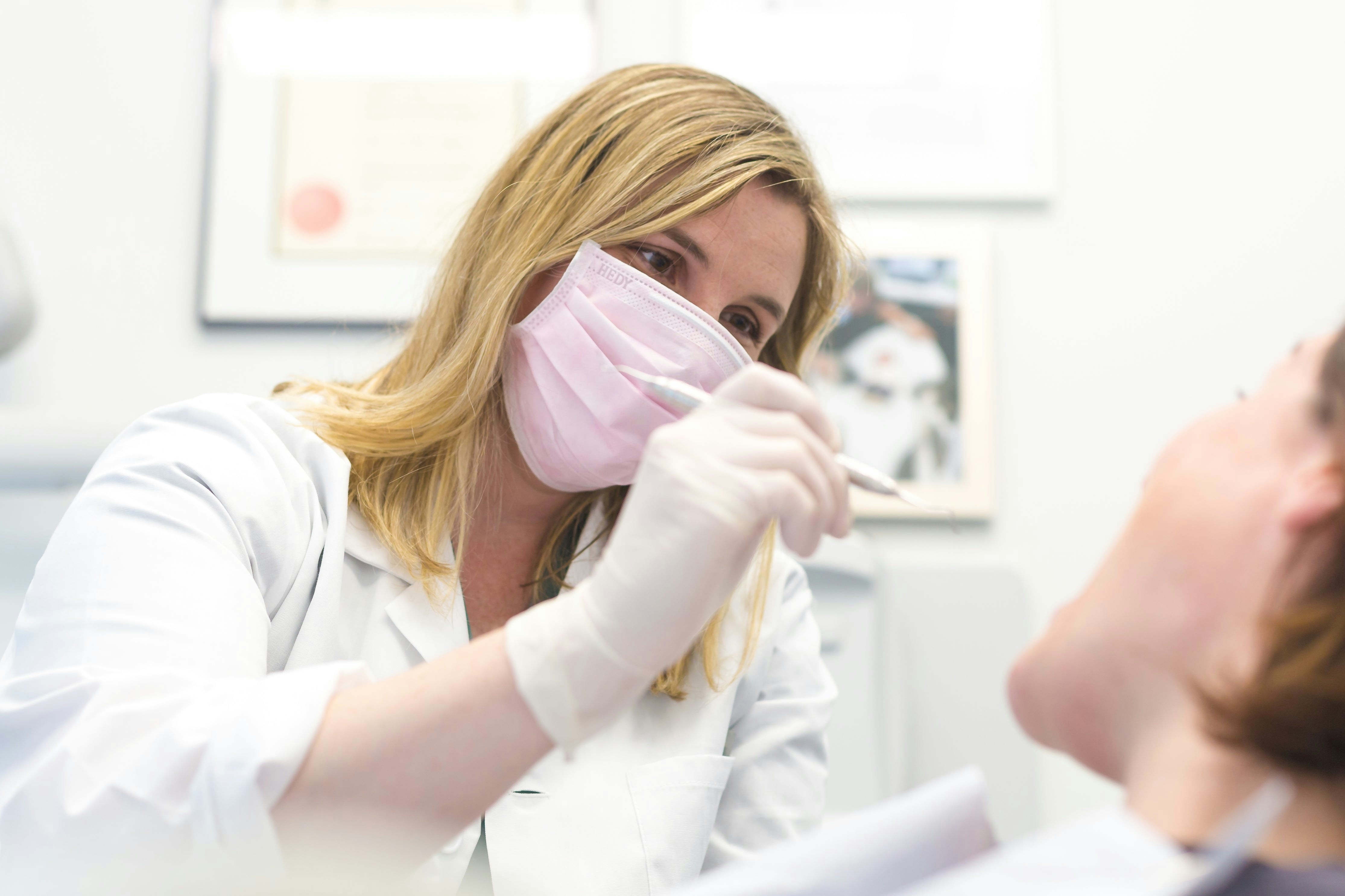 How to Foster Patient Loyalty with Proactive AI Engagement - Guide For Dentists and DSOs