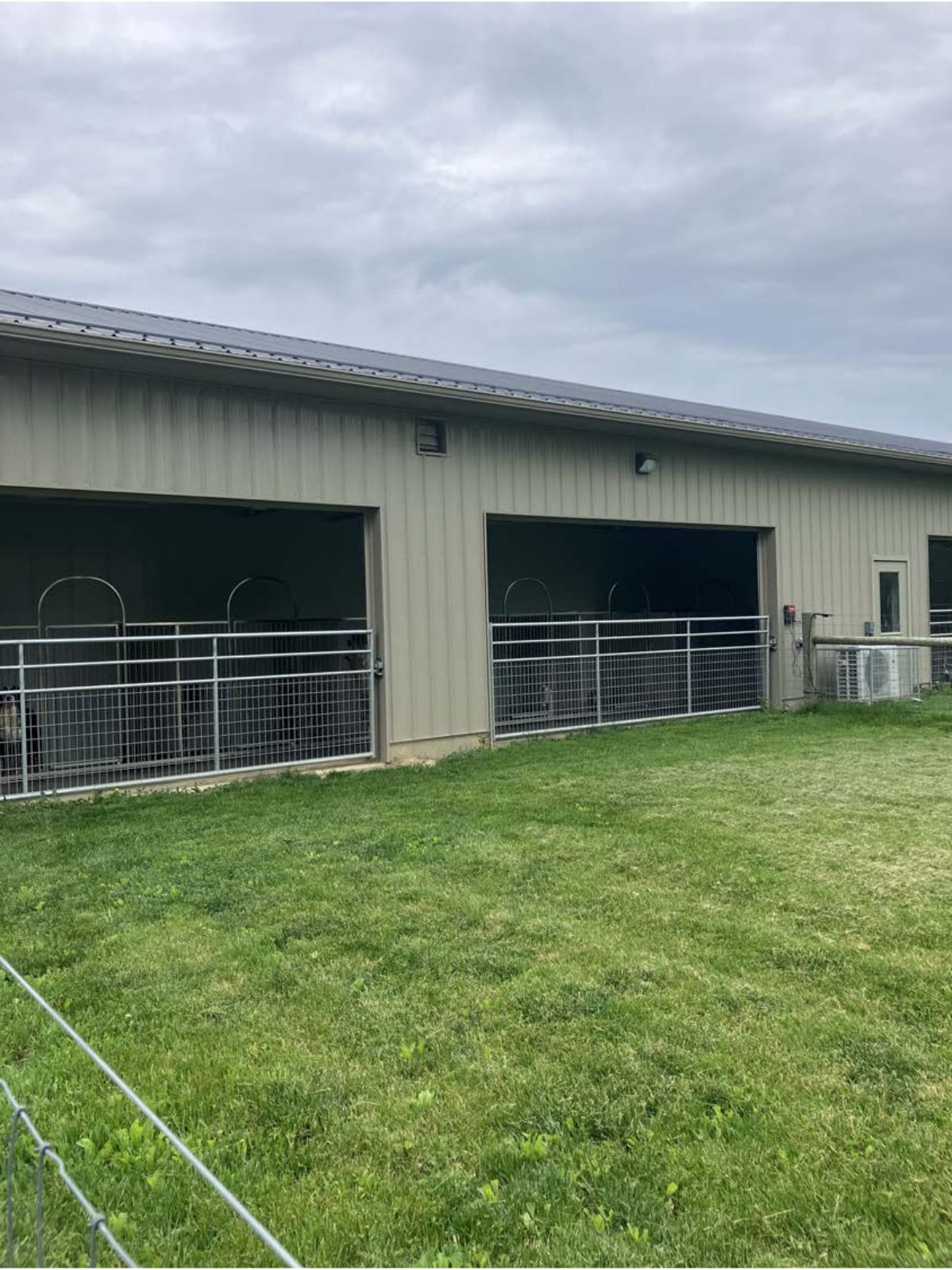 Kennel photograph taken at the Ohio inspection of Ivan Gingerich – United Pets on May 20, 2025, page 3 of the inspection report