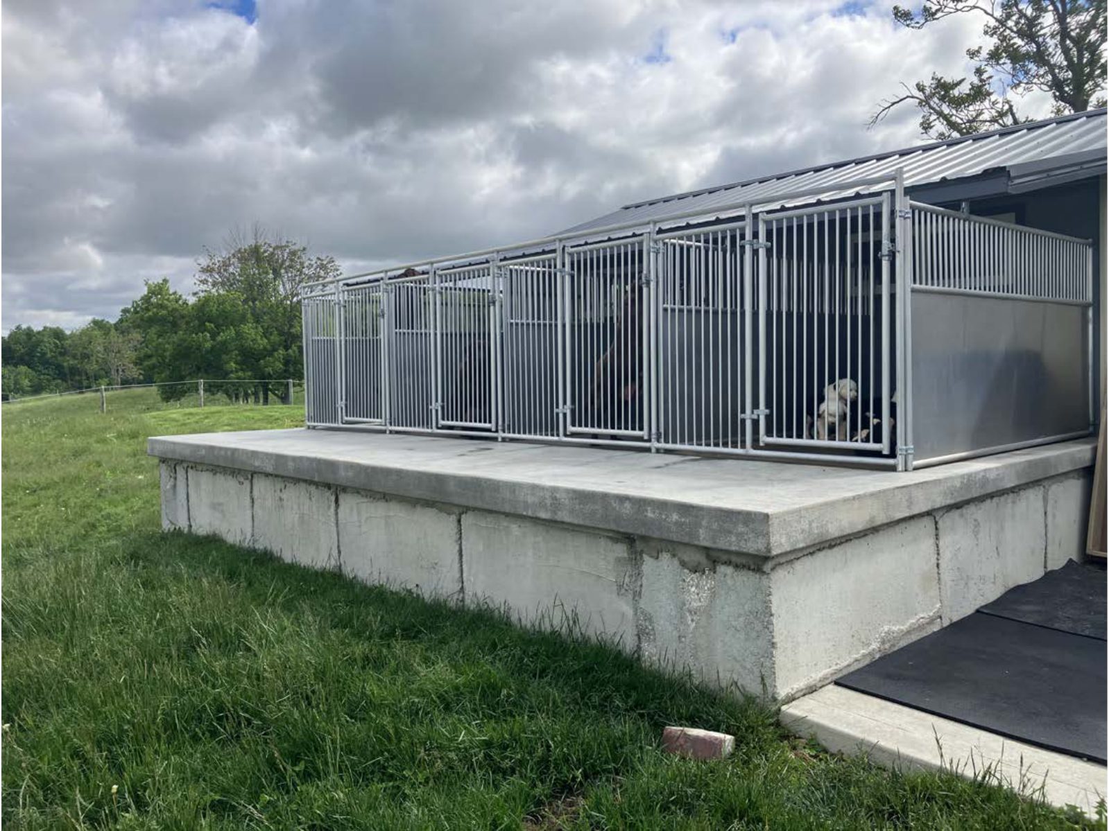 Kennel photograph taken at the Ohio inspection of Jacob Hershberger – Fredericksburg, OH on May 23, 2025, page 3 of the inspection report
