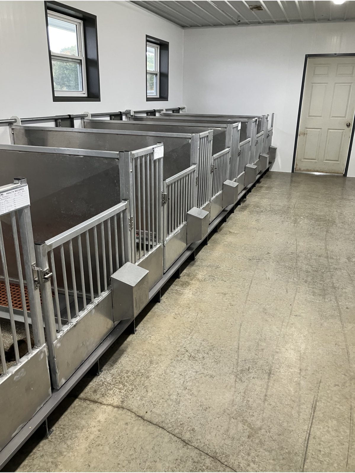 Kennel photograph taken at the Ohio inspection of Matthew R Zimmerman – Plymouth, OH on October 22, 2025, page 3 of the inspection report